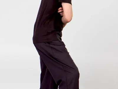 Posed 00204 27