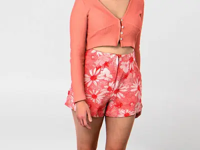 Posed Plus 00001 08