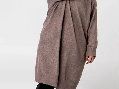 Posed Plus 00025 09
