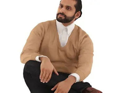 Kumar Posed 007