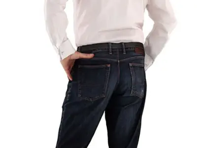 Thomas Posed 005