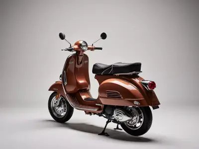 Modern Classic Vespa Scooter Low-poly 3D model