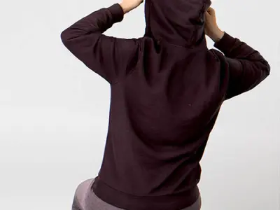 Posed 00163 11
