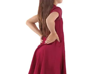 Holly Posed 004