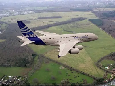 Airbus A380 3D model get