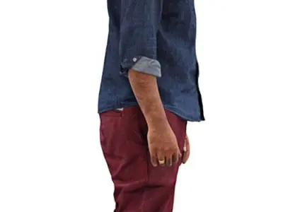 Amir Posed 004