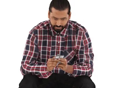 Kumar Posed 012