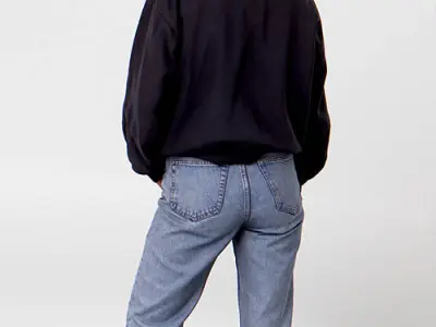 Posed Plus 00103 02
