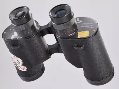 Binoculars Low-poly 3D model 5
