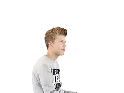 Brad Posed 004