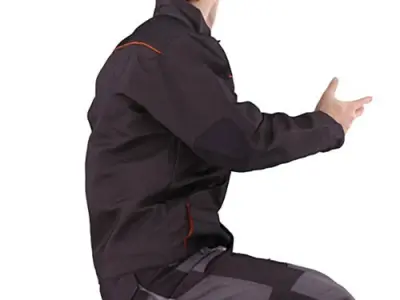 Philip Posed 003