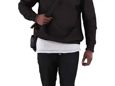 Tyrone Posed 009
