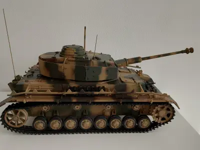 PANZER IV RC 1 - 10 Panzerbefehlswagen IV Ausf J 3D print model