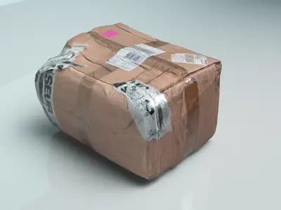 used cardboard box sent by courier Low-poly 3D model