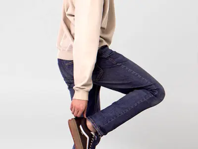 Posed 00194 16