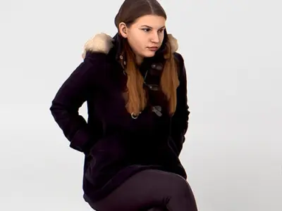 Posed 00104 23