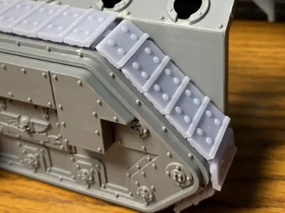 Luna Pattern Tank Treads Free 3D model