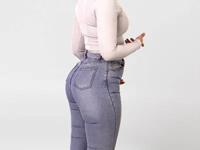 Posed 00212 16