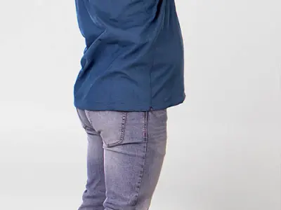 Posed 00151 17