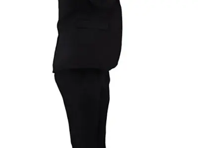 Elias Posed 005