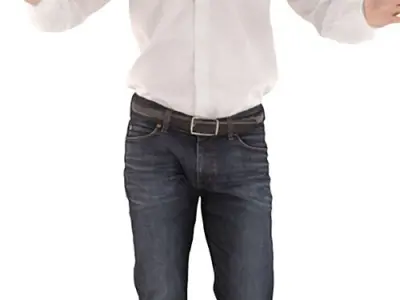 Eric Posed 043