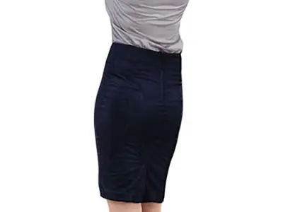 Melinda Posed 002