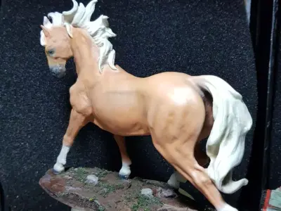Running horse sculpture 3D print model
