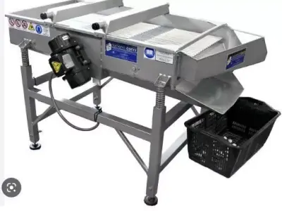 Vibrating grading machine  Low-poly 3D model