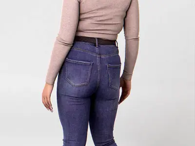 Posed 00166 28
