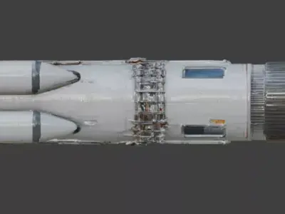 Realistic Sci-Fi Launch Vehicle 3D Model Low-poly 3D model