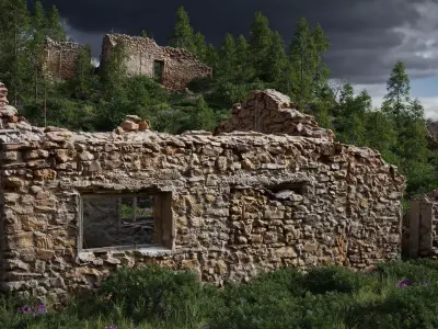 House Ruins Free low-poly 3D model