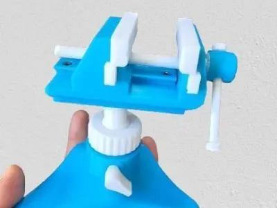 DESKTOP SWIVEL VISE Free 3D print model