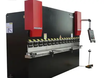 30-Ton Sheet Bending Machine 3D model