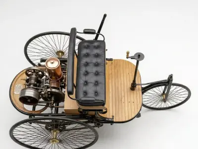 1886 Benz Patent-Motorwagen Low-poly 3D model