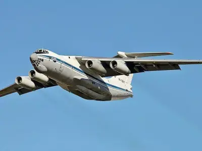 Ilyushin Il-76 3D model shop