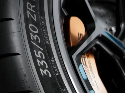 MICHELIN Pilot Sport Cup 2 R 335 30 ZR20 108Y MO1 3D model