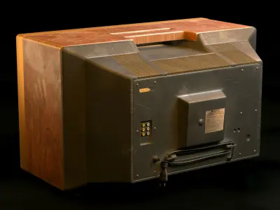 Antique TV  Old Television Low-poly 3D model
