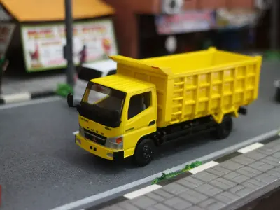 Mitsubishi Fuso Canter FE Dump Truck 3D print model