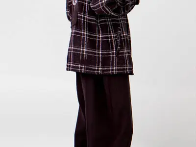 Posed 00386 15
