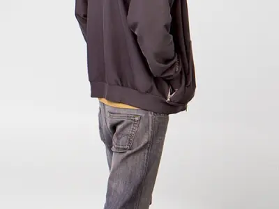 Posed 00211 07