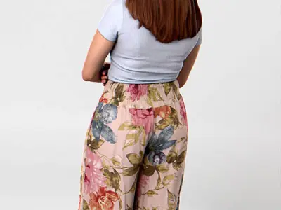 Posed Plus 00001 22