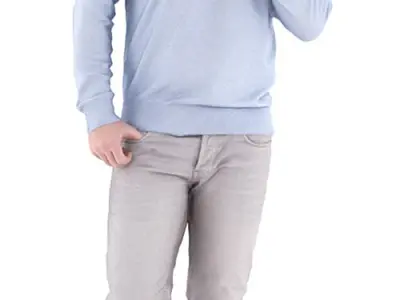 Dennis Posed 013