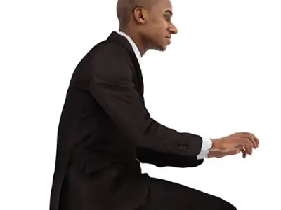 Christopher Posed 007