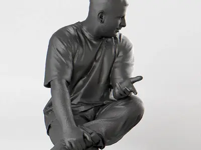 Posed 00216 37