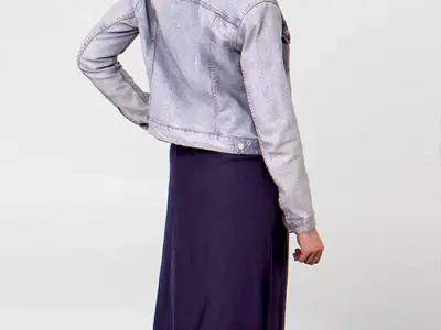 Posed 00168 29