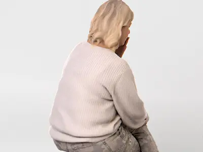 Posed 00105 11