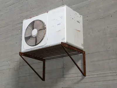 Air Conditioner Free low-poly 3D model