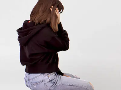 Posed 00192 12