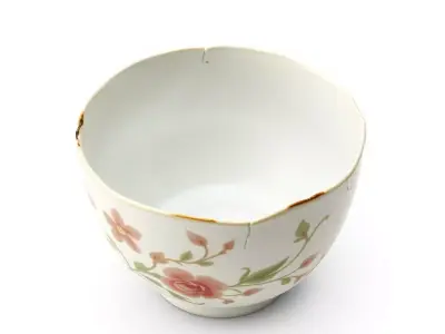 Vintage Floral Ceramic Damaged Bowl Low-poly 3D model