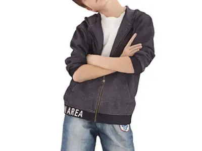 Tyler Posed 009